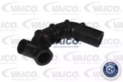 Шланг вентиляции двигателя VAICO V30-0790