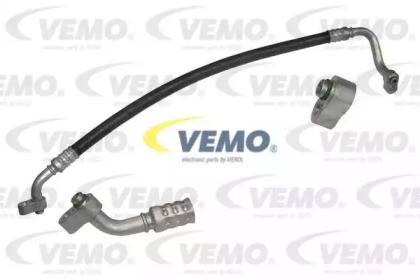 Патрубок VEMO V15-20-0029