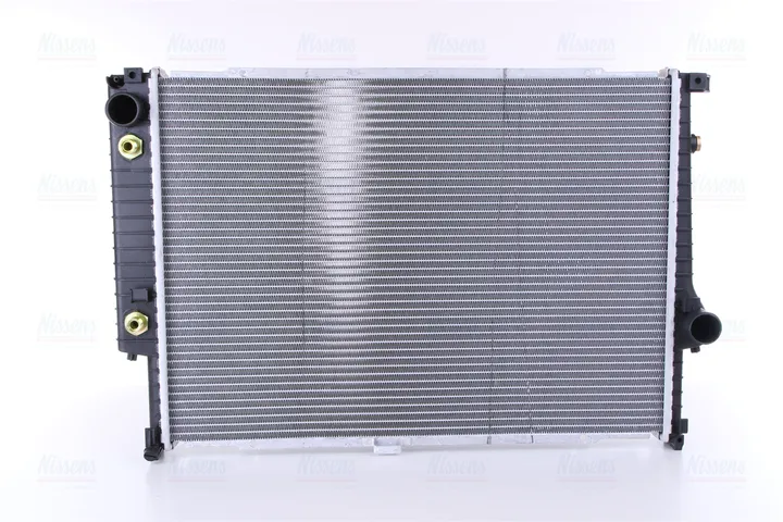 Радиатор охлаждения NISSENS 60597A