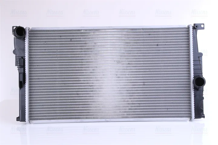 Радиатор охлаждения NISSENS 60814