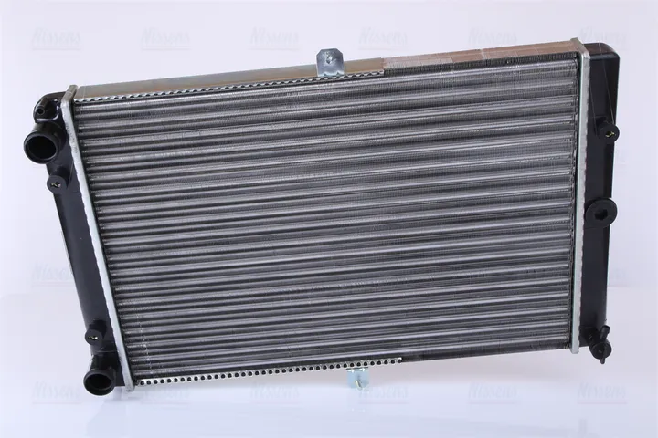 Радиатор охлаждения двигателя NISSENS 62351