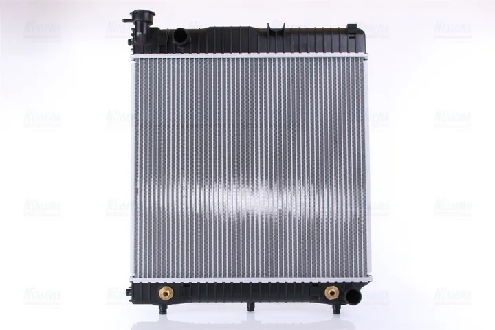 Радиатор охлаждения NISSENS 62632