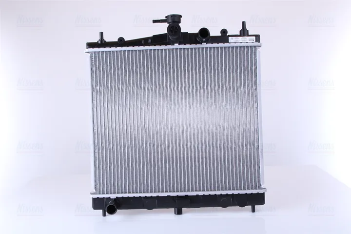 Радиатор охлаждения NISSENS 62902A