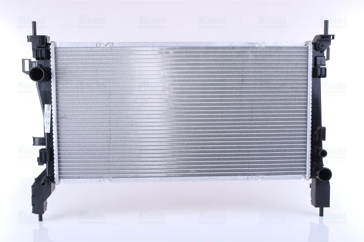 Радиатор охлаждения NISSENS 636004