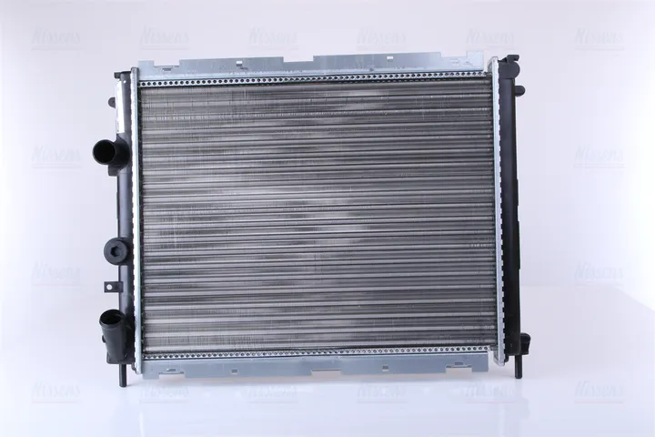 Радиатор охлаждения NISSENS 63855A