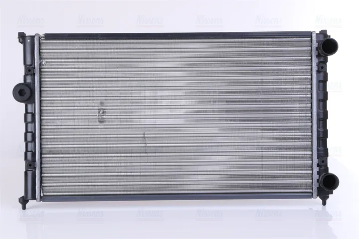 Радиатор охлаждения двигателя NISSENS 639961