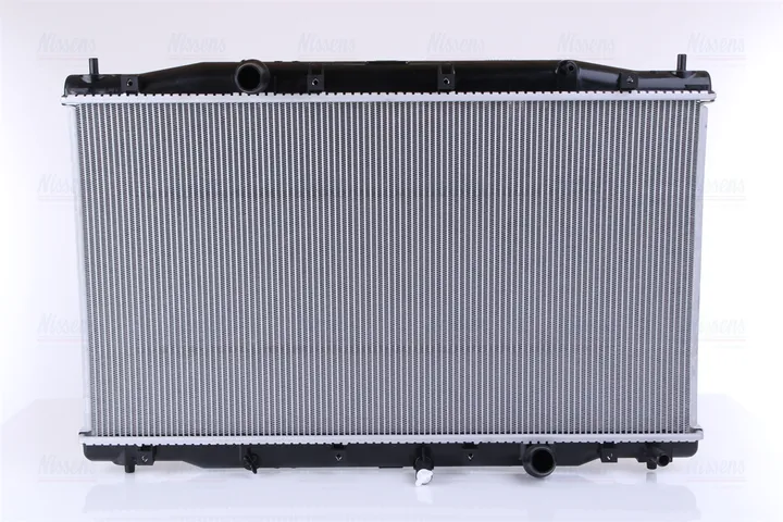 Радиатор охлаждения NISSENS 68092