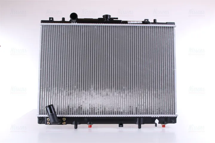 Радиатор охлаждения NISSENS 68154