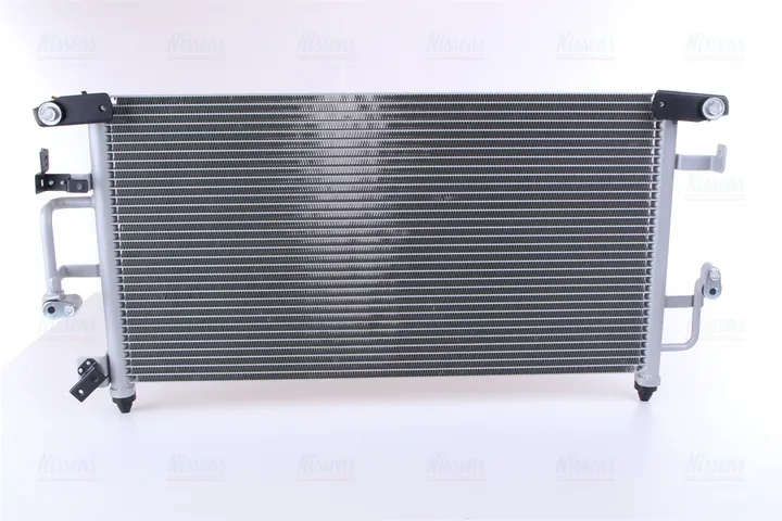 Радиатор охлаждения NISSENS 94184